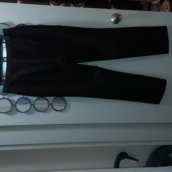 🌺FENDI Pants - Picture 3 of 10